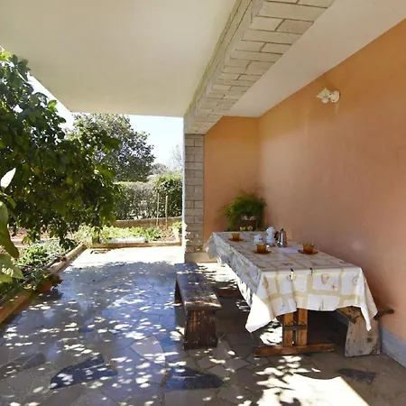 Apartment In Der Naehe Des Strandes *